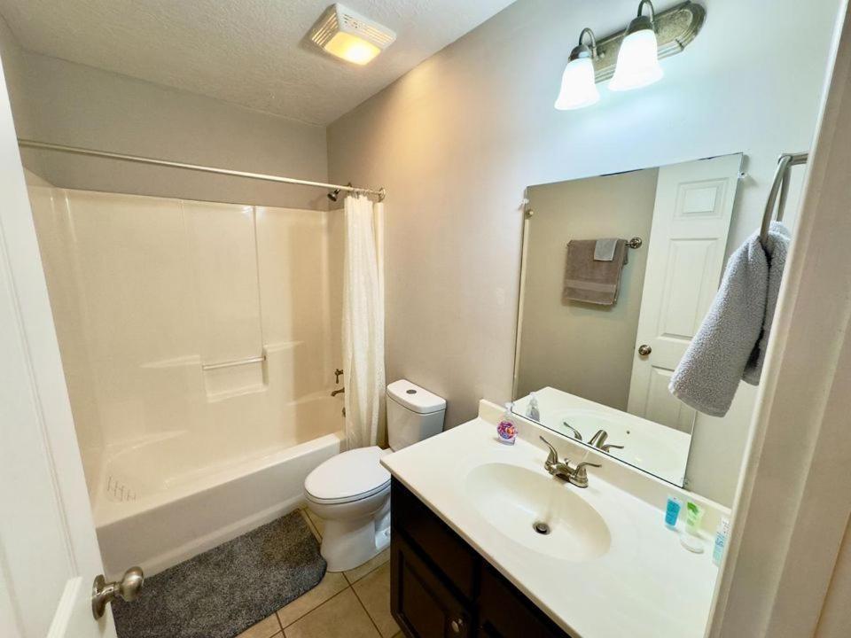 Cozy 2 Bedroom Townhouse Near Lake And Restaurants Guntersville Exterior foto